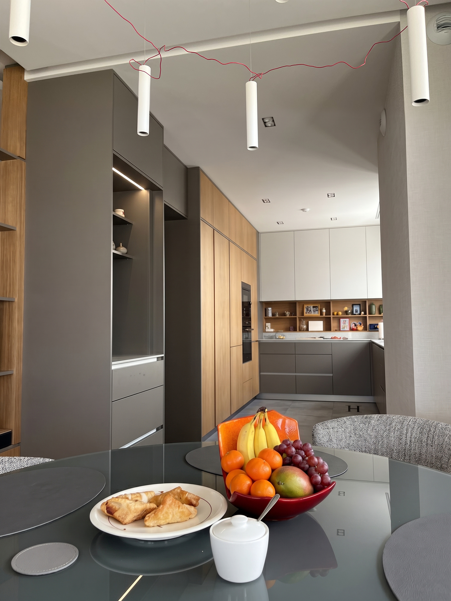 Apartament Warszawa I / Autorska Stolarnia & Jadalnia